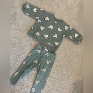 H&M baby sweatshirt and leggings set